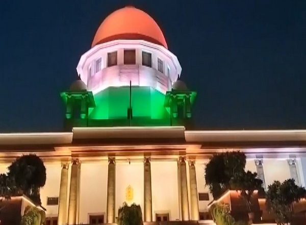 World News | Supreme Court Illuminates in Tricolour Ahead of G20 Summit in New Delhi