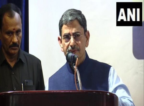 India News | Tamil Nadu Governor Forms Committees for Selection of VCs in Three State Universities; Govt Cries Foul