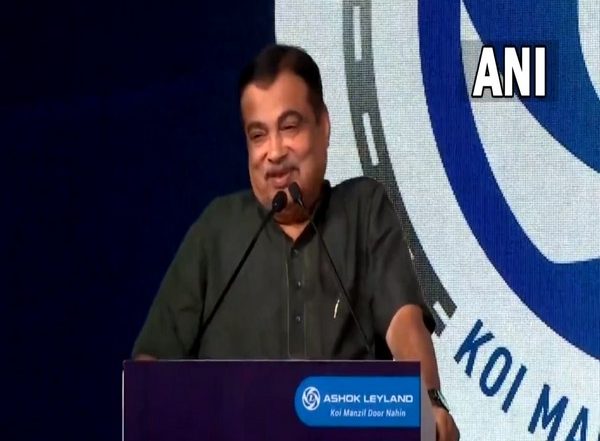 India News | Bengaluru-Chennai Express Highway to Start by January Next Year, Says Nitin Gadkari 