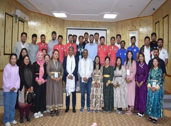 Sports News | AIFF President, Secretary General Meet Ladakh Football Association Officials
