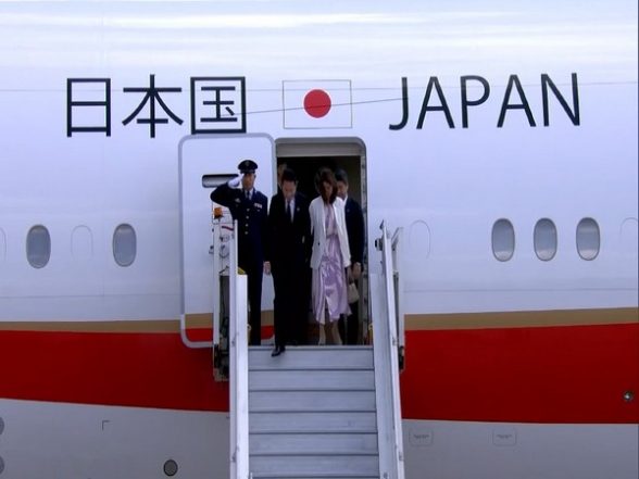 World News | Japanese PM Kishida Arrives in Delhi to Attend G20 Leaders' Summit - Vimarsana News