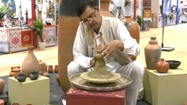 India News | National Award Winner Girraj Prasad Exhibits Terracotta Craft at G20 Crafts Bazaar
