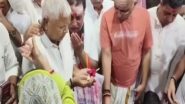 India News | Jharkhand: Lalu Yadav, Rabri Devi Offer Prayers at Baba Baidyanath Dham in Deoghar