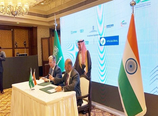 Business News | Over Two Dozen MoUs Signed Between India-Saudi Industries in Delhi