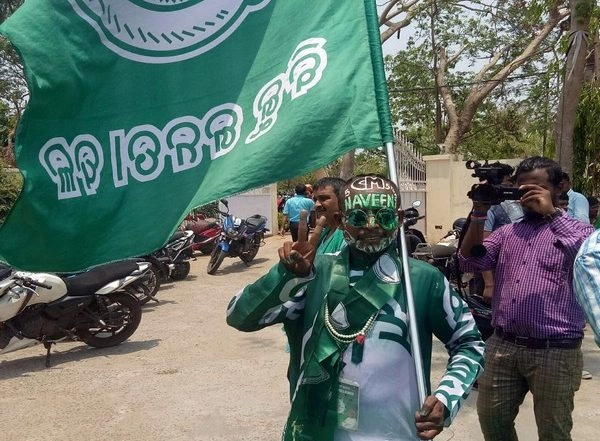 India News | Odisha: BJD to Train 30,000 Party Workers for Public Outreach Ahead of 2024 Lok Sabha Polls