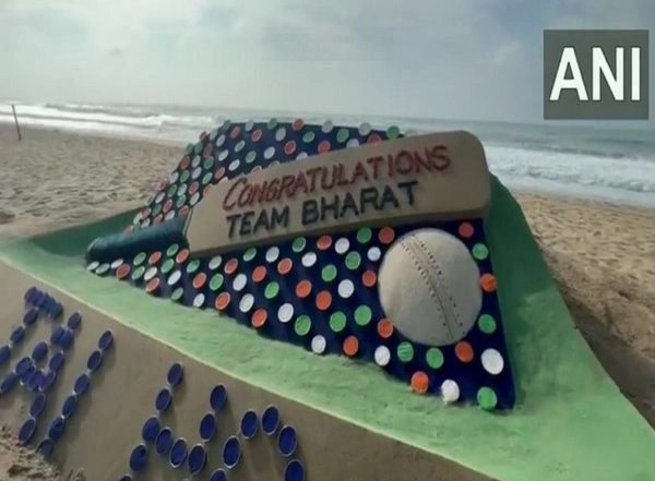 India News | Odisha: Sand Artist Sudarsan Pattnaik Congratulates Team India on Victory Against Pakistan in Asia Cup 