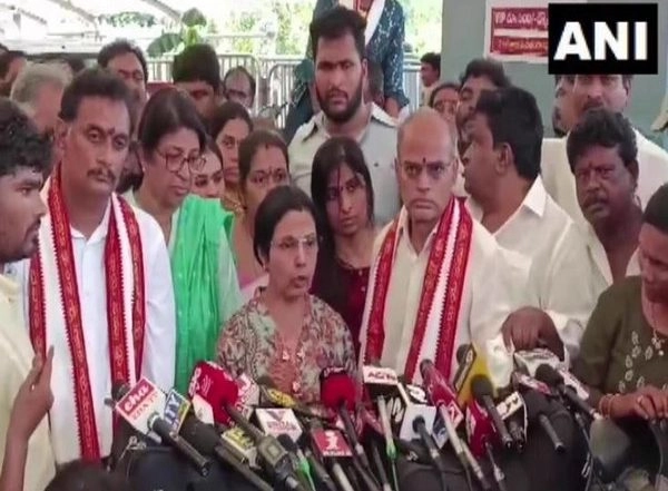 India News | It Feels Like Part of My Body Has Been Removed: Chandrababu Naidu’s Wife Worried About His Safety in Jail