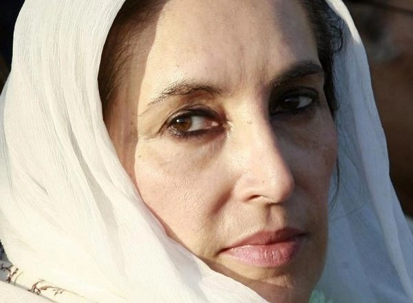 World News | Pakistan: SC Upholds Convictions of Ex-army Officers Guilty of Plotting to Topple Benazir Bhutto Govt in 1995