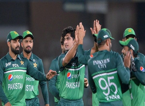 Sports News | Pakistan Pacer Naseem Shah Ruled out of Asia Cup Due to Shoulder Injury