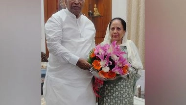 India News | Himachal Congress Chief Pratibha Virbhadra Singh Meets Kharge, Discusses Upcoming LS Elections, Natural Disasters