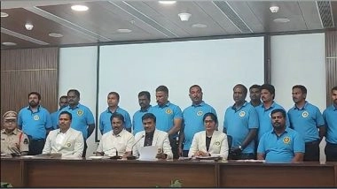 India News | Hyderabad Police Nab Three International Drug Peddlers, Five Other Persons, Seize Narcotic Drugs Worth Rs 10 Lakh 