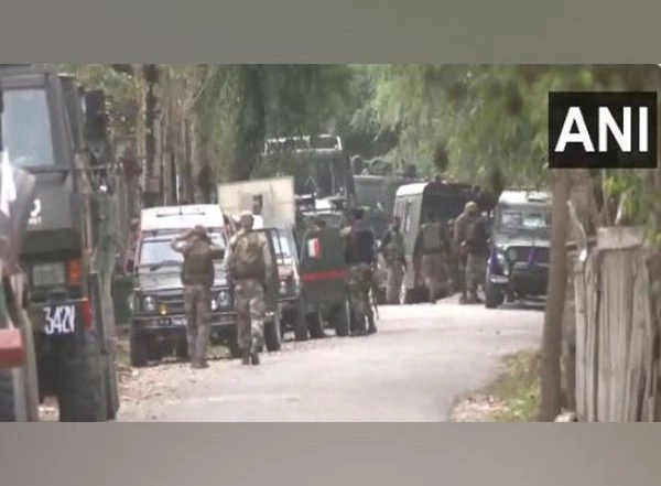 India News | Anantnag Encounter: Drones, Quadcopters Being Used to Help Forces Locate Terrorists