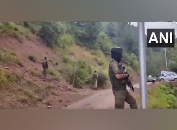 India News | J-K: Infiltration Bid Foiled Along LoC in Baramulla's Uri, 3 Terrorists Killed