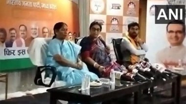 India News | “If Kamal Nath Has Special Faith in Religion, He Should Challenge Gandhi Family to Break Alliance with DMK”: Union Minister Smriti Irani