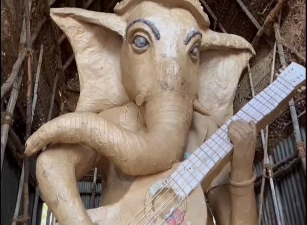 15-Foot Tall Paper Ganesha Idol for Ganesh Chaturthi 2023: Puducherry Students Make Eco-Friendly Idol To Preserve Marine Life