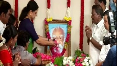 India News | Tamil Nadu Politician VK Sasikala pays Tribute to Periyar on His Birth Anniversary