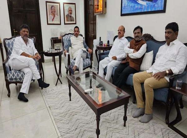India News | Karnataka Deputy CM Meets Central Minister over Cauvery Water Issue