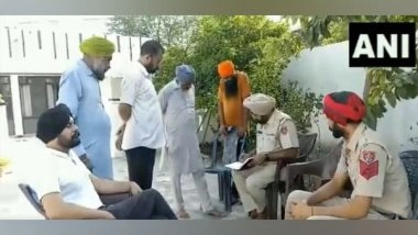 India News | Punjab: Police Carries out Raids in Several Districts to Nab Aides of Gangster Goldy Brar