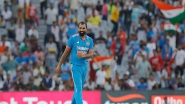Sports News | Mohammed Shami’s Five-wicket Haul Helps India to Restrict Australia 276 in 1st ODI Match 
