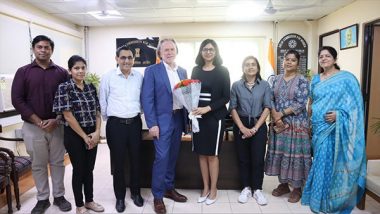 World News | Australian Envoy Philip Green Calls on Delhi Commission for Women Chief Swati Maliwal