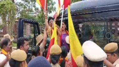 India News | Cauvery Water Row: Karnataka Rakshana Vedike Members Stage Protests in Udupi 