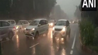 India News | Fresh Spell of Rain Lashes Parts of Delhi, Brings Relief from Warm Weather