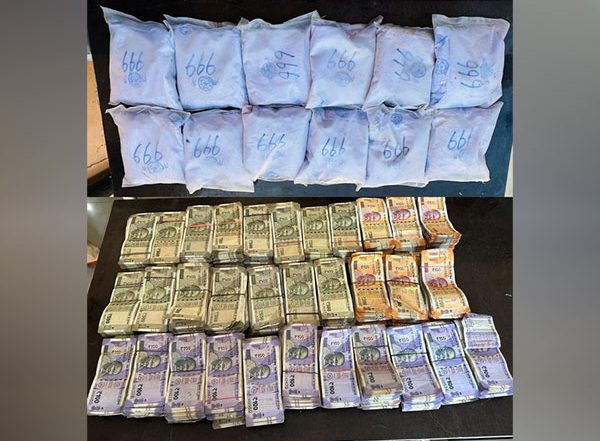 India News | 12 Kg Heroin, Rs 19.3 Lakh Seized in Punjab's Gurdaspur, 2 Drug Peddlers Held  