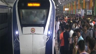 India News | West Bengal's 4th Vande Bharat Express Train Reaches Howrah Amid Fanfare