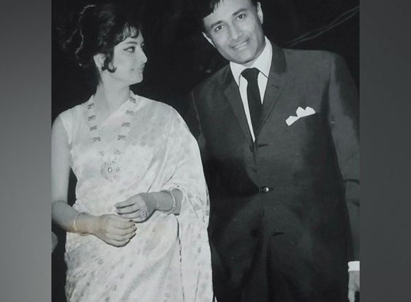 Entertainment News | Saira Banu Shares Funny Moments of Dev Anand from Sets of ‘Pyar Mohabbat’ on His 100th Birth Anniversary
