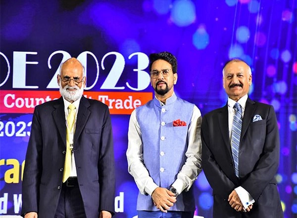 India News | Illicit Trade Casts Shadow on India’s Progress Towards Achieving $5 Trillion Economy: Anurag Thakur