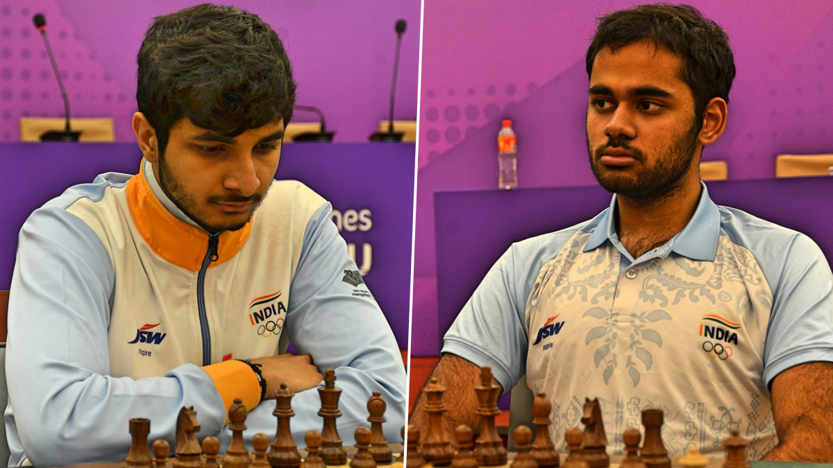 Kolkata, India. 06th Sep, 2023. Indian chess player Vidit Gujrathi seen  playing against Indian chess player Arjun Erigaisi at the TATA Steel Chess  India competition 2023 in Bhasa Bhavan. (Photo by Dipayan