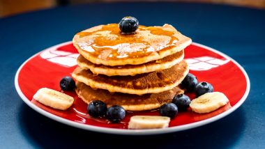 National Pancake Day 2023: From Blueberry Lemon Ricotta Pancakes to Pumpkin Spice Pancakes, Different Recipes To Celebrate the Day