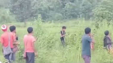 Assam-Meghalaya Border Dispute: Fresh Tension Erupts in Lapangap Village, Villagers Attack Each Other With Bows, Arrows (Watch Video)
