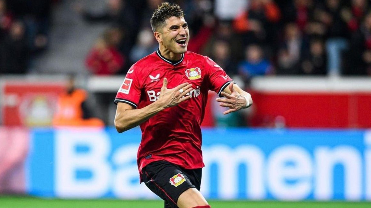 Liverpool handed a transfer blow in their pursuit of Exequiel Palacios. 
