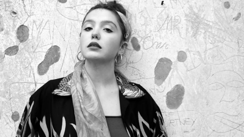 Faye Fantarrow, British Songwriter and Singer, Dies at 21