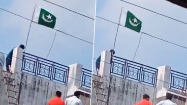 Uttar Pradesh: Father-Son Duo Hoist Pakistani Flag At Their Residence in Moradabad, Arrested After Video Goes Viral