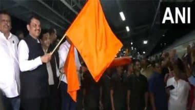 Ganesh Chaturthi 2023: Maharashtra Deputy CM Devendra Fadnavis Flags Off Special Train 'Namo Express' for Devotees (Watch Video)