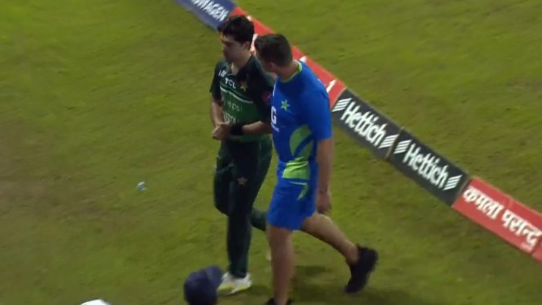 Big Blow For Pakistan! Naseem Shah Walks Off the Field Holding His Wrist During IND vs PAK Asia Cup 2023 Super Four Match