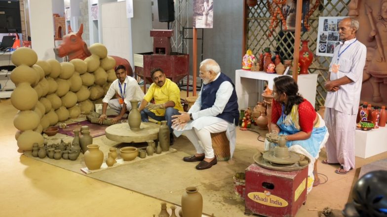 PM Narendra Modi Launches Rs 13,000-Crore PM Vishwakarma Yojana Scheme; Inaugurates Mega Convention Centre 'Yashobhoomi' at Dwarka (Watch Videos)