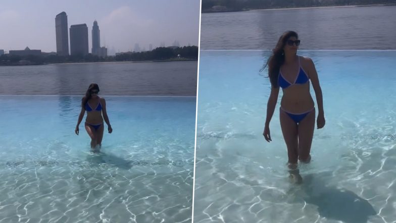 Pooja Batra Says ‘Stay Natural, Stay Beautiful’ As She Puts Her Bikini Bod on Display (Watch Video)