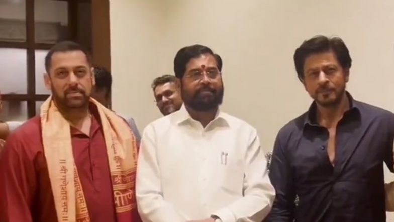 Salman Khan and Shah Rukh Khan Arrive for Ganpati Darshan at Maharashtra CM Eknath Shinde’s Residence (Watch Video)