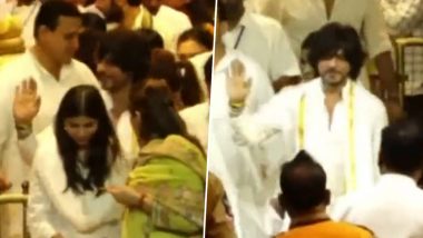 Ahead of Jawan's Release, Shah Rukh Khan Offers Prayers at Tirupati Temple (Watch Video)