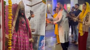 Shilpa Shetty and Raj Kundra Offer Prayer at Baglamukhi Mata Temple in Agra (View Pics)