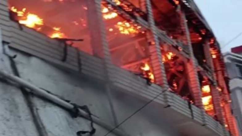 Uttarakhand Hotel Fire Video: Blaze Erupts at Sidus Rink Hotel in Mussoorie, Firefighters on Spot