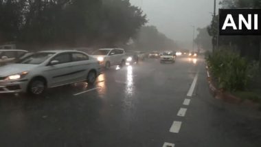 Delhi Rains Videos: Heavy Rain Lashes Parts of Delhi-NCR, Bring Respite From Humid Weather