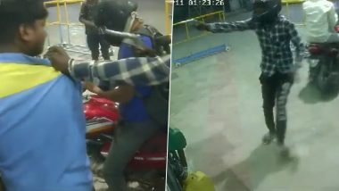 Delhi Petrol Pump Loot Video: Bike-Borne Robbers Steal Money From Fuel Station at Gunpoint in Mundka, CCTV Footage of Robbery Goes Viral