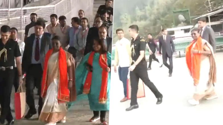 President Droupadi Murmu Visits Shri Mata Vaishno Devi Shrine in Jammu and Kashmir’s Katra Today (Watch Video)