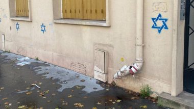 France: Houses of Jews Sprayed With ‘Stars of David’ in Suburbs of Paris in Backdrop of Israel-Palestine War (See Pics and Videos)