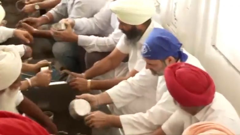 Punjab: Congress MP Rahul Gandhi Engages in 'Sewa' at Golden Temple in Amritsar (Watch Video)