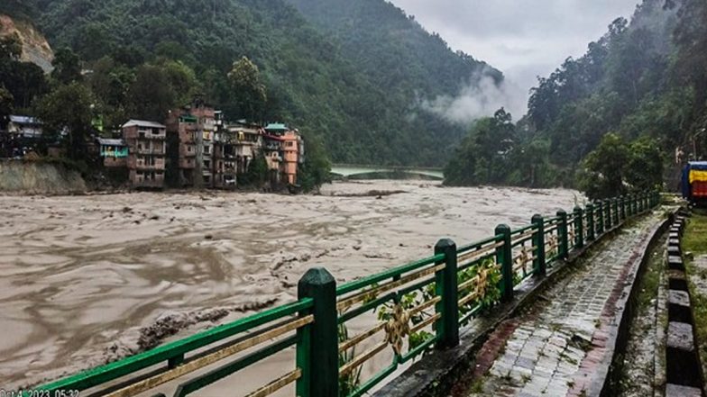 Sikkim Flood Fury: Military Equipment, Including Firearms and Explosives, Swept Away in Teesta River, Says Jalpaiguri Police; Locals Asked To Be Vigilant